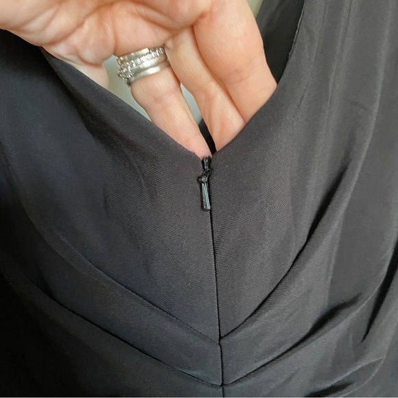 La Femme Ruched Jersey Column Gown with Leg Slit Black 24 - Picture 9 of 12